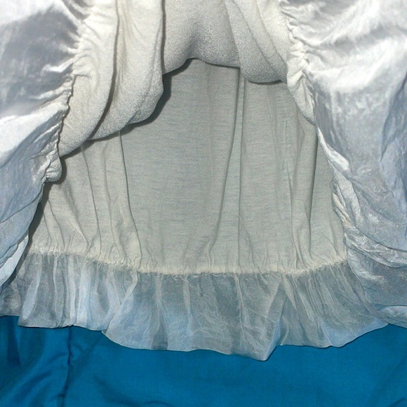 NWT.  Charlie B. Women’s Flaire Blouse.  Size Large. - Picture 6 of 9